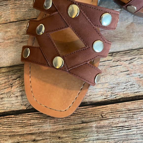 Vince Camuto Brown Studded Flat Slip On Sandals Size 9.5 - Picture 3 of 8